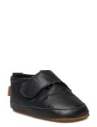 Melton Classic Leather Slippers Svart