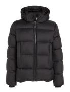 Calvin Klein Hooded Quilt Puffer Mw Svart