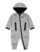 Nike Nike Tech Fleece Hooded Coverall Grå