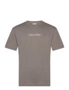 Calvin Klein Hero Logo Comfort T-Shirt Grå