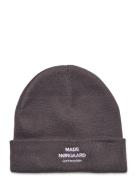 Mads Nørgaard Isak Logo Ambas Beanie Grå