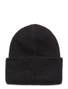 Lindex Beanie Emma Basic Svart