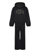 Nike Nike Swoosh Spirit Bouclé Teddy Set Svart