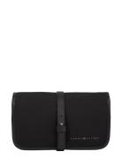 Tommy Hilfiger Th Nylon Travel Washbag Svart