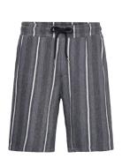 Lindbergh Striped Terry Shorts With Elastic W Grå