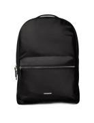 Calvin Klein Sleek Nylon Backpack Svart